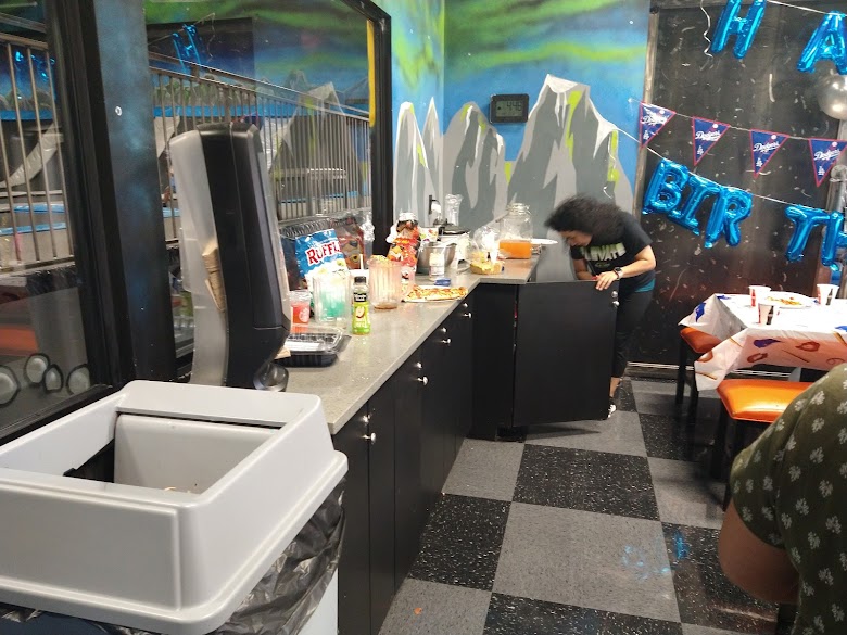 Elevate Trampoline Park photo 8