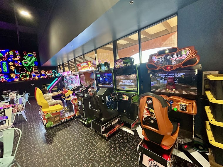 Funbox Bounce & Party Center Mesa photo 6
