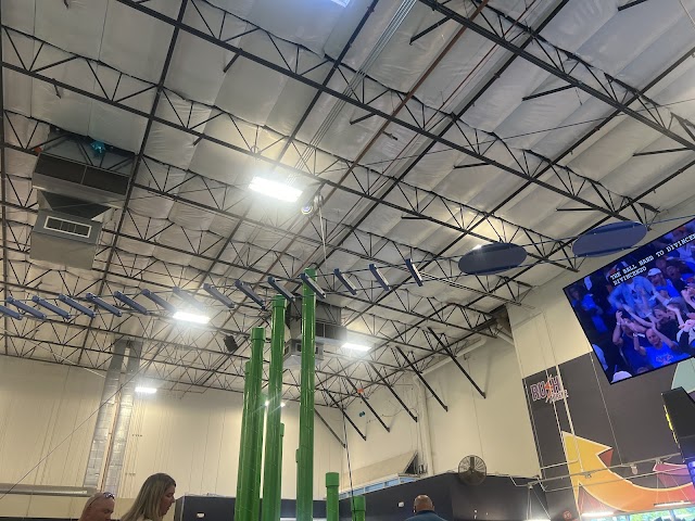 Gravity Extreme Zone Trampoline and Adventure Park photo 9