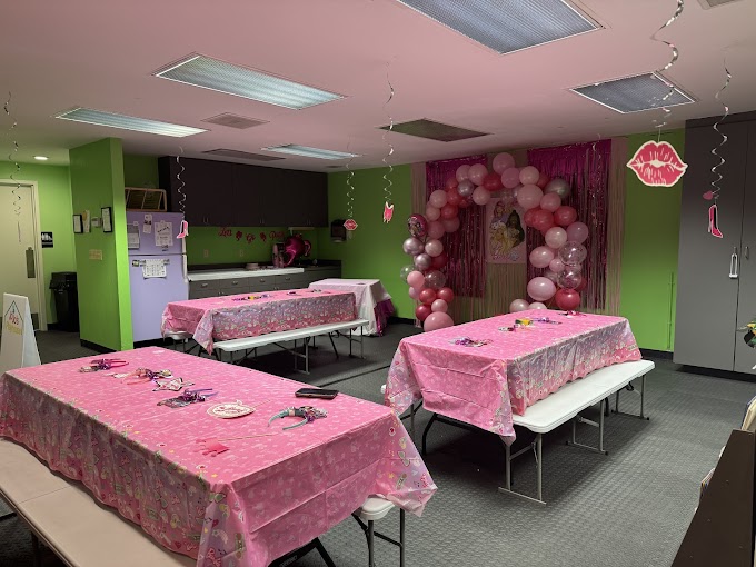 Jojo's Playhouse Green Valley photo 5